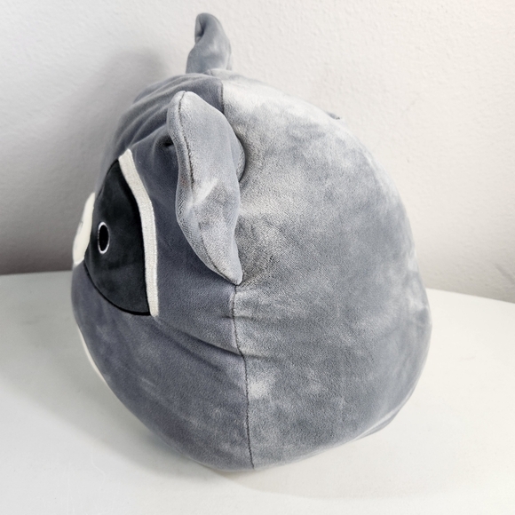 Squishmallows Flip-A-Mallow Rocky the Raccoon/Chip the Beaver-12" - Picture 3 of 12